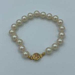 Faux Pearl Bracelet
